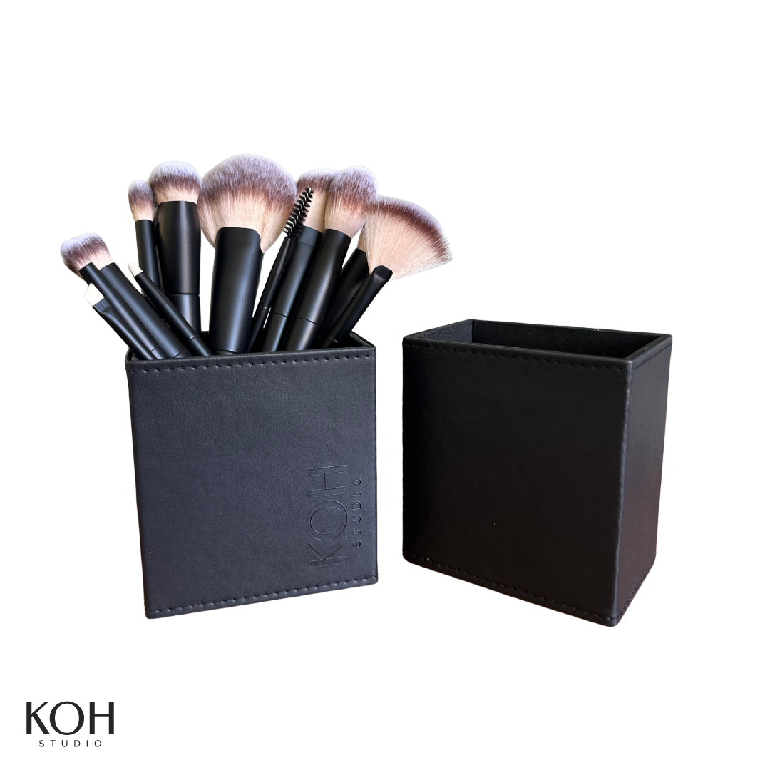 Set 13 Brochas de Maquillaje Essential KOH 1 un