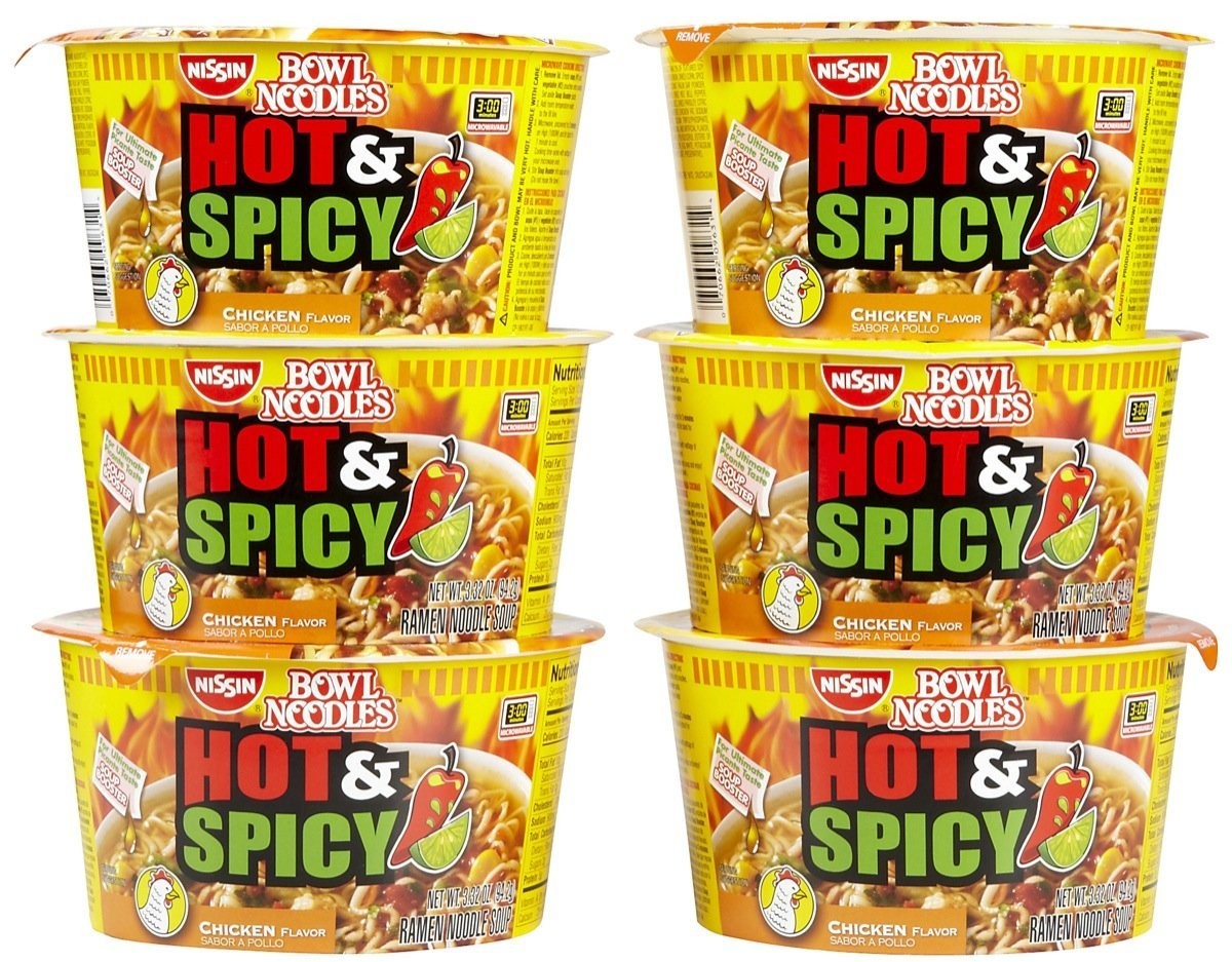 Sopa Ramen Sabor Pollo Hot and Spicy Nissin 6 un x 94 g