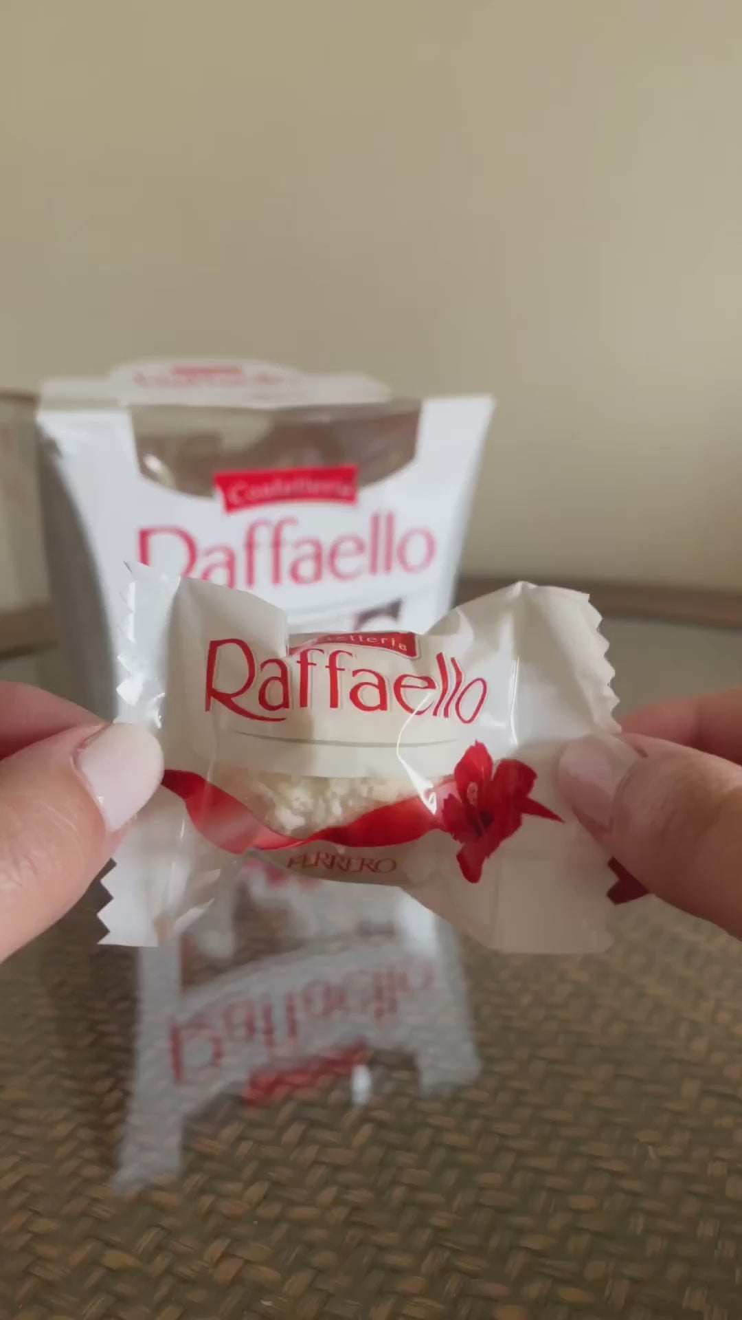 Bocados Coco Almendra Raffaello 15un Ferrero 150 g