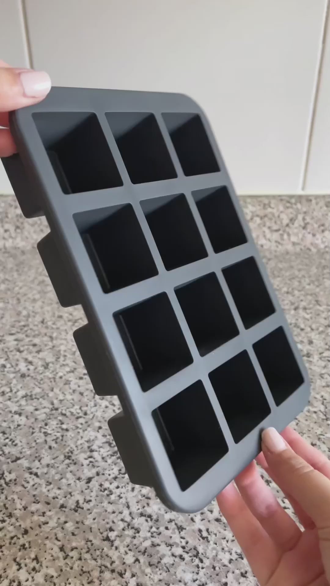 Moldes 12 cubos Hielo Silicona con Tapa Home Logics 1 un