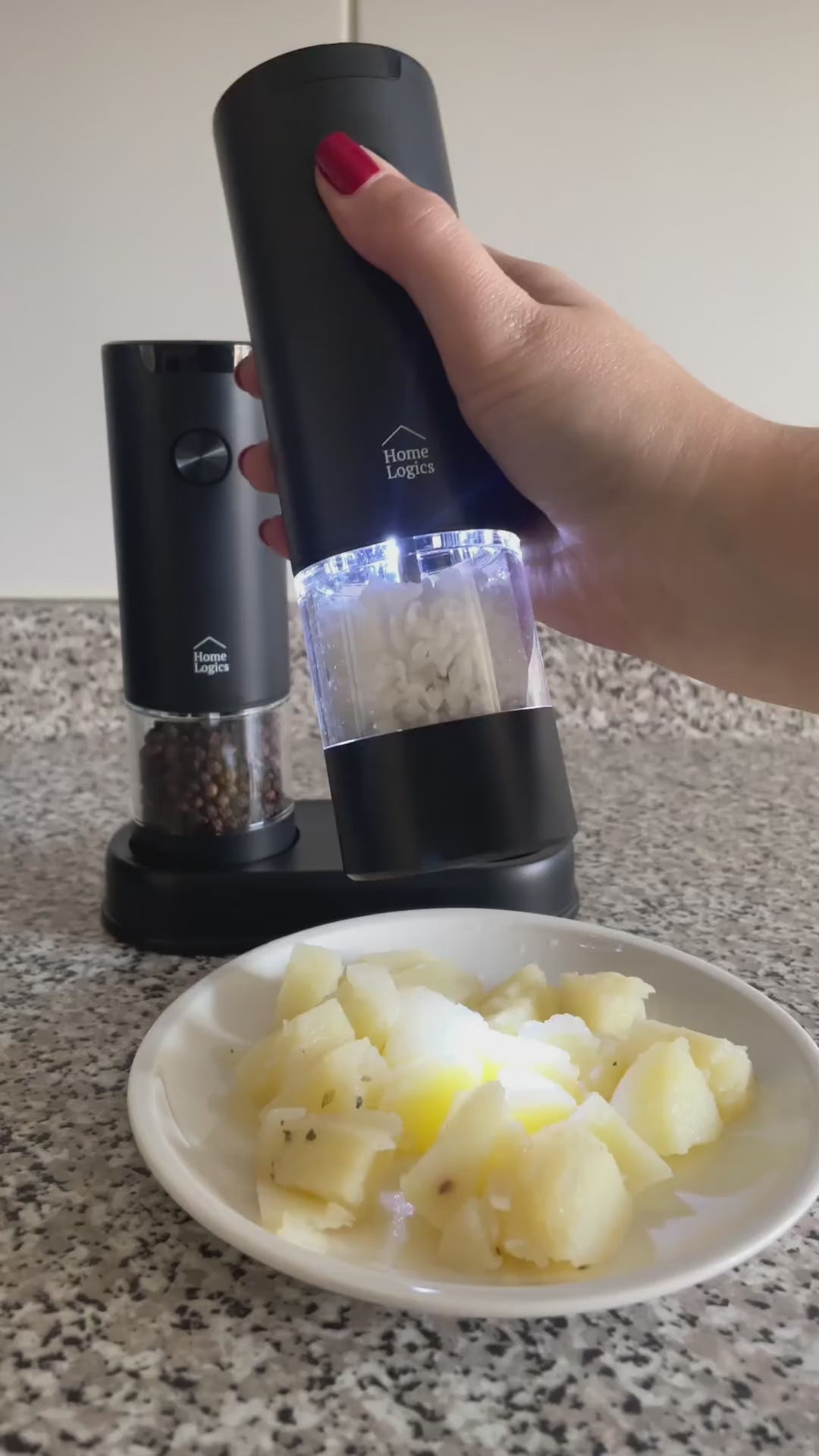 Set de 2 Molinillos Eléctricos de Sal y Pimienta a Batería Home Logics 1 un