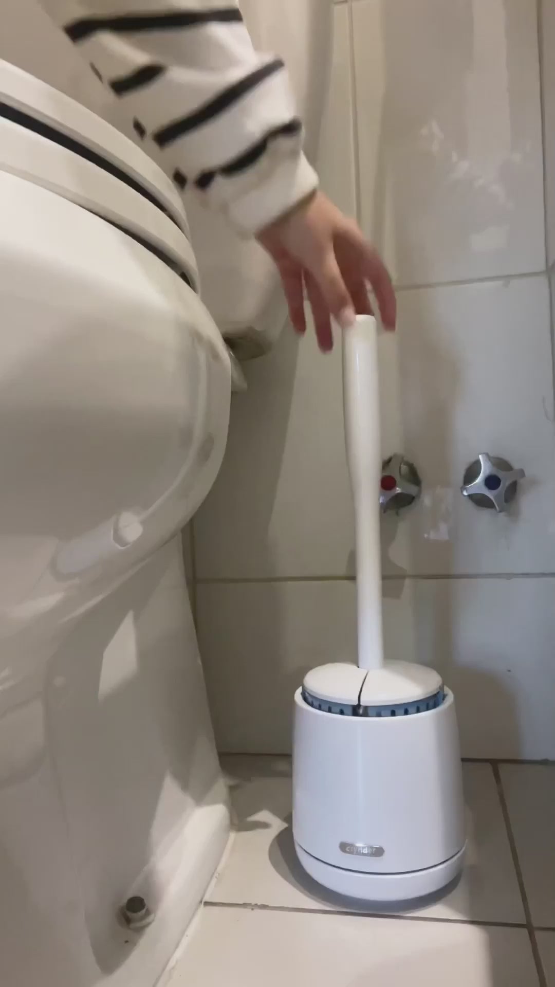 Cepillo Inodoro con Soporte Clynder 1 un