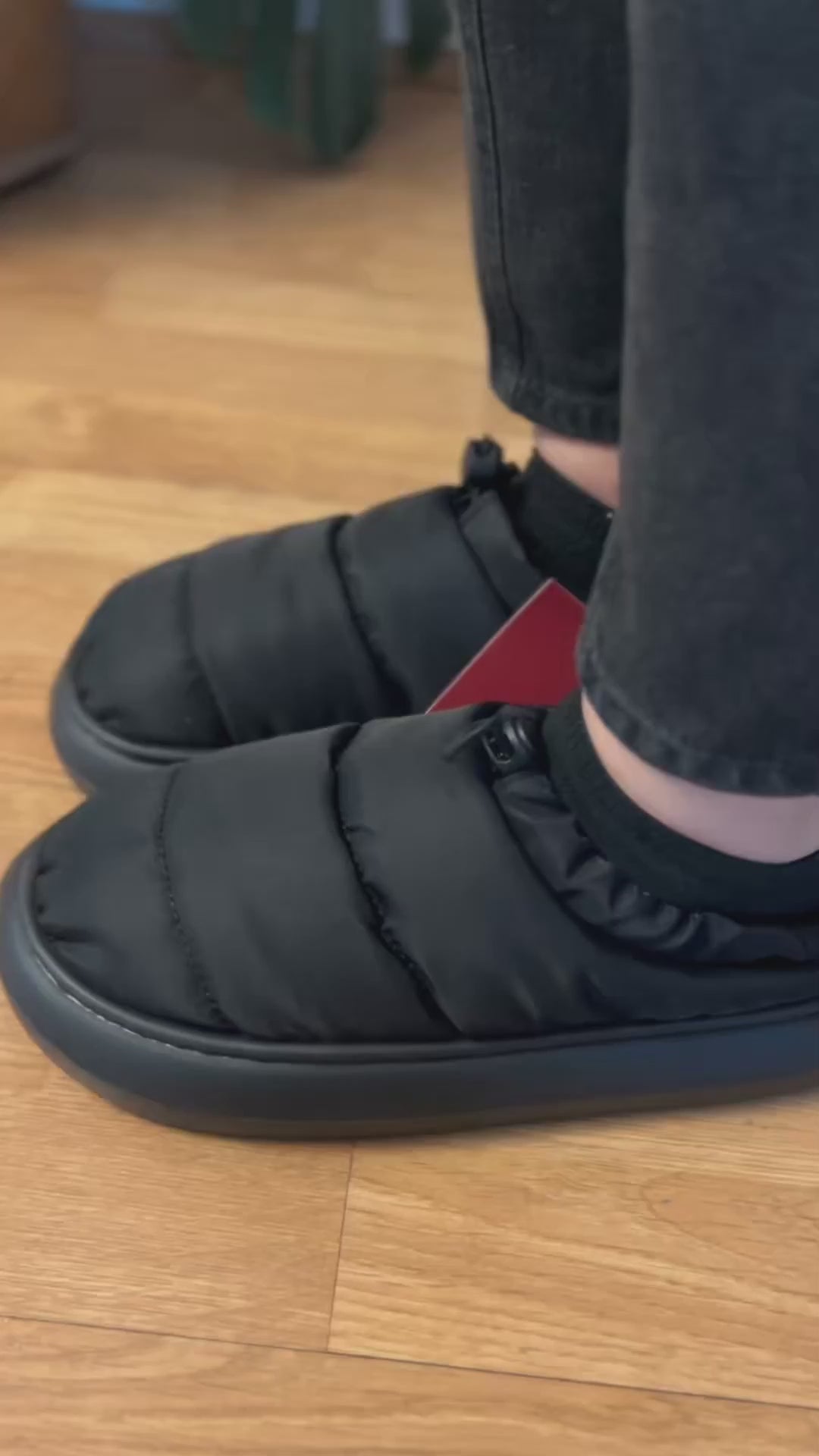 Pantuflas Aspen Black Snuzz 1 un
